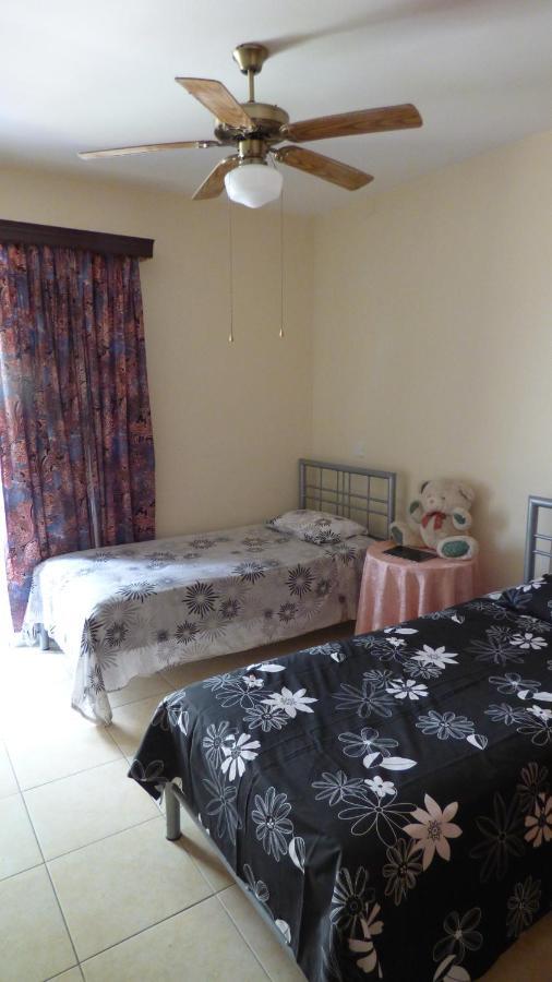 Kalampakas Guesthouse 拉纳卡 外观 照片